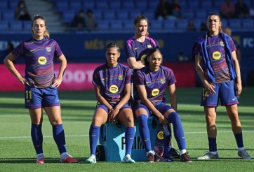 Barca mất hàng loạt ngôi sao trước mùa giải mới