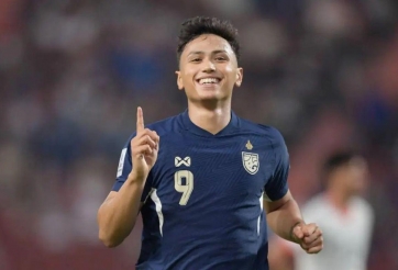 Tái xuất sau 17 tháng, ‘át chủ bài’ hàng công Thái Lan tuyên bố mục tiêu lớn trước bán kết AFF Cup
