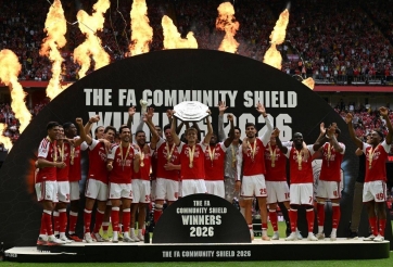 Nâng Siêu cúp, đội trưởng Arsenal ngạo nghễ tuyên chiến với cả châu Âu