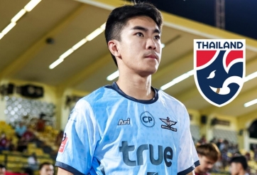 Ghi 2 bàn trong 5 phút, cầu thủ Thái Lan trở thành nhân vật đặc biệt giúp tuyển Việt Nam vô địch
