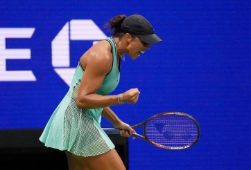 “Nữ hoàng sức mạnh” vượt qua bóng ma ám ảnh tại vòng 1 US Open