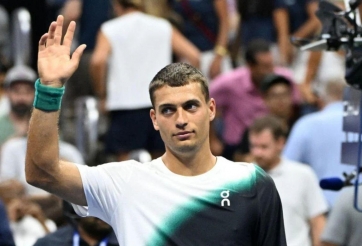 Ngược dòng không tưởng tại US Open, hạt giống số 5 tuyên bố: “Tôi điên lắm đấy”
