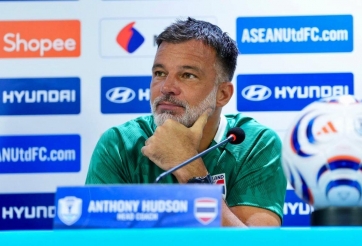 Chỉ nhắc tuyển Việt Nam, HLV Thái Lan khiến truyền thông chủ nhà FIFA ASEAN Cup chạnh lòng