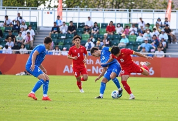 CĐV Uzbekistan đồng loạt nhắc tên Việt Nam khi vào bán kết ASIAD 2026