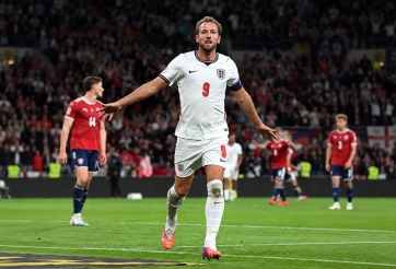 Đúng ngày Messi chia tay ĐTQG, Harry Kane bất ngờ nhắc tới câu chuyện Quả bóng vàng