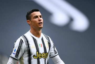 Tương lai Cristiano Ronaldo trước ngã ba đường