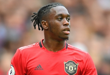 Cặp cánh của Quỷ đỏ vẫn quá ‘non’