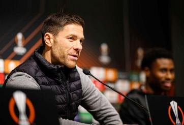 Lịch sử chỉ Bayer Leverkusen 100% vô địch Bundesliga, HLV Xabi Alonso vẫn khiêm tốn