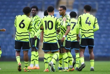 Jurrien Timber của Arsenal tái xuất, lập siêu phẩm sau 8 phút