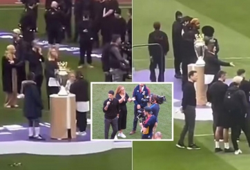 Arsenal đã tập nâng cúp Ngoại hạng Anh 2023/24