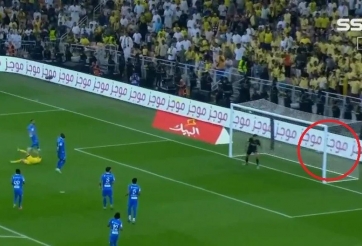 Ronaldo bỏ lỡ siêu phẩm, tiếc nuối đến bật khóc tại chung kết King's Cup