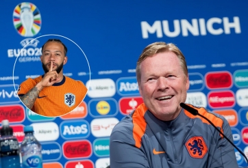 HLV Hà Lan tiếp sức cho học trò trước trận đấu Romania