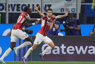 AC Milan thắng thuyết phục Inter Milan nhờ bàn thắng phút cuối