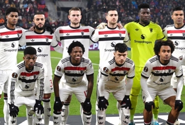 Hai sao MU bị tố là 'gián điệp' tính làm căng