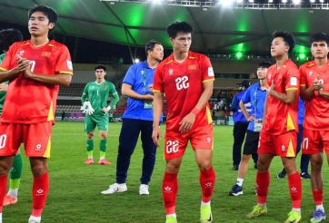 Văn Toàn, Hòa Minzy cùng dàn ngôi sao động viên U23 Việt Nam