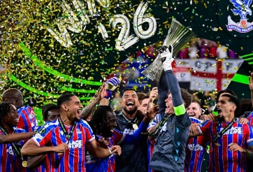 Crystal Palace vô địch Conference League 2025/26