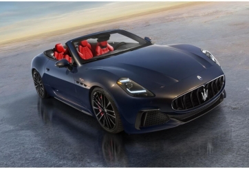 Bảng giá xe ô tô Maserati & giá lăn bánh tháng 10/2026
