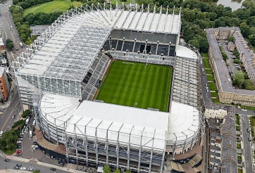 Vì sao Newcastle được người hâm mộ gọi là Chích chòe?