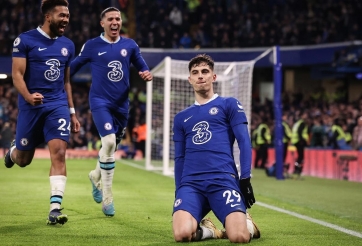 Sơ đồ 4-2-3-1 mang lại những lựa chọn chiến thuật gì cho một đội bóng?