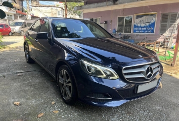 Bất ngờ với Mercedes E250 lăn bánh 10 năm rao bán chỉ hơn 500 triệu đồng