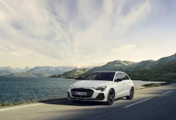 Audi A3 Sportback TFSI e 2025 ra mắt phiên bản hybrid cắm sạc, giá quy đổi từ 1,2 tỷ đồng