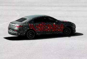 Mercedes-Benz CLA 2025 nhá ảnh thế hệ mới, đầy đủ tùy chọn xăng và điện