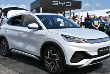 BYD đối mặt với làn sóng phàn nàn vì giảm giá và cập nhật tính năng mới