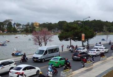 Hà Nội thí điểm cấm ô tô trên 16 chỗ vào phố cổ từ ngày 1/3