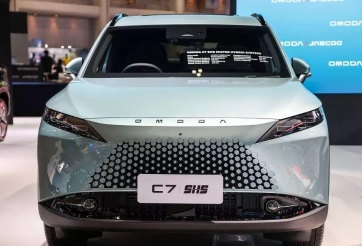 Cận cảnh Omoda C7 tại thị trường hàng xóm, dễ về Việt Nam cạnh tranh Honda CR-V