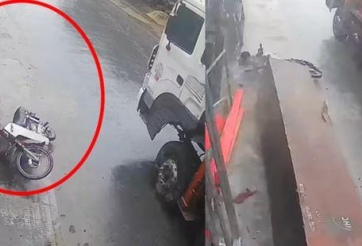 Cô gái 'thoát chết' kể lại khoảnh khắc tử thần khi khối gỗ 5 tấn trượt khỏi xe tải rơi xuống đường