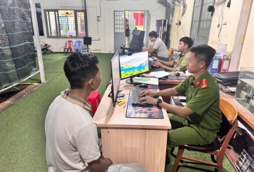 Triệu tập 4 đối tượng chặn xe, gây thương tích cho bé trai 2 tuổi