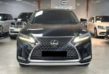 Lexus RX 350 đời 2022 rao bán hơn 3,8 tỷ đồng sau 16.000 km vận hành