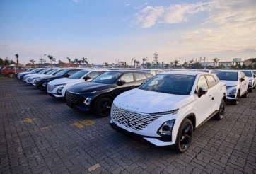 Ô tô Trung Quốc liên tục 'chạm đáy' nhưng vẫn khó lay chuyển thị trường