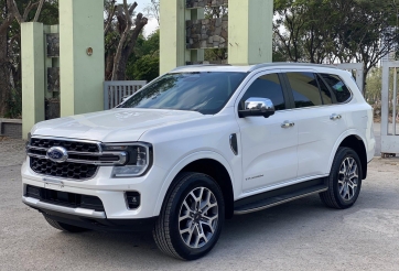 Ford Everest Titanium 2023 “lướt” chưa đầy 2 năm:  Giá bán và tình trạng ra sao?
