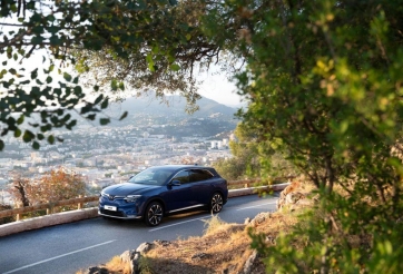 VinFast đặt mục tiêu 200.000 xe điện tại Việt Nam năm 2025: Cột mốc tham vọng cho thị trường xe xanh