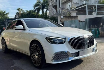 Mercedes E-Class độ thành Maybach S-Class với chi phí chỉ vài chục triệu đồng