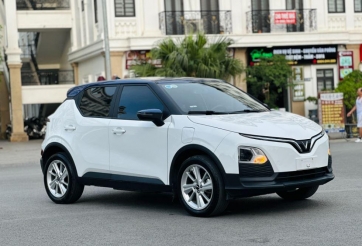 VinFast dễ 'lật bàn cờ' thị trường ô tô Việt: Doanh số gần bằng Toyota, Hyundai, Ford cộng lại