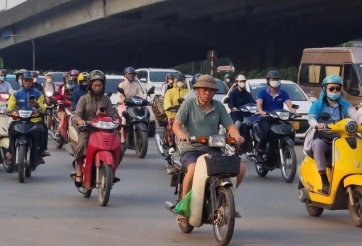 Hơn 14 triệu xe máy sắp bị “sát hạch” khí thải: Hà Nội và TP.HCM đứng trước nguy cơ “vỡ trận”?