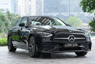 Bảng giá xe Mercedes tháng 6/2025