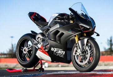 Bảng giá xe máy Ducati tháng 01/2026: Chi tiết từng mẫu từ Diavel, Hypermotard đến DesertX