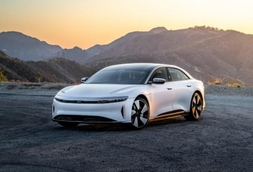 Xe điện Mỹ phá kỷ lục Guinness: Chạy hơn 1.200 km chỉ với một lần sạc