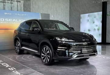 Sức chịu đựng ấn tượng của BYD Sealion 6 sau khi bị sét đánh nhiều lần