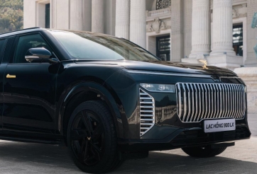 Cận cảnh Lạc Hồng 900 LX: So sánh chi tiết hai phiên bản thường và chống đạn