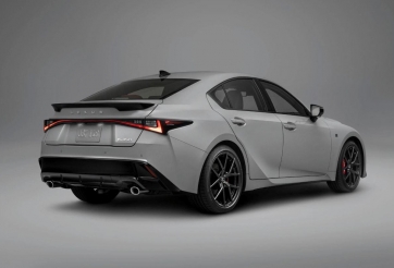 Lexus IS 2026 lộ diện phiên bản nâng cấp lần 3: Nội thất lột xác,