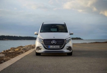 Mercedes-Benz V-Class thế hệ mới rục rịch chào sân khách Việt: Thiết kế hiện đại, nội thất đỉnh cao, giá hấp dẫn hơn Alphard