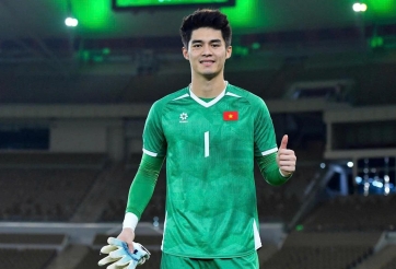 Đình Bắc và dàn sao U23 Việt Nam làm ngay 1 điều với thủ môn Trung Kiên