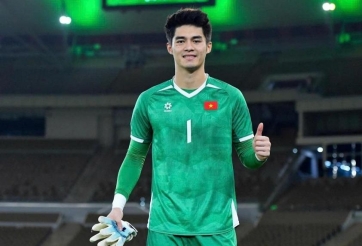 Trung Kiên 'nhảy vọt' giá trị, lập cột mốc hiếm thấy với thủ môn Việt