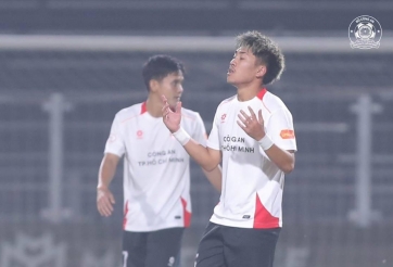 Cận cảnh màn trình diễn của Việt kiều Khoa Ngô khi ra mắt V-League