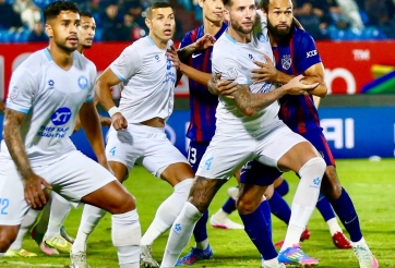 Xuân Son không ra sân, Nam Định vẫn đạt thành tích cực khủng