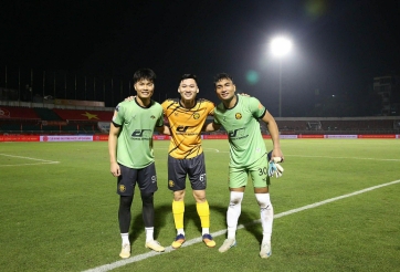 Thiếu quân, thủ môn Thanh Hóa chuẩn bị cả áo cầu thủ